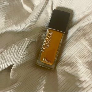 Dior Forever Skin Glow 6N